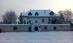 Kotesova Castle, Kotešová, Kotešová